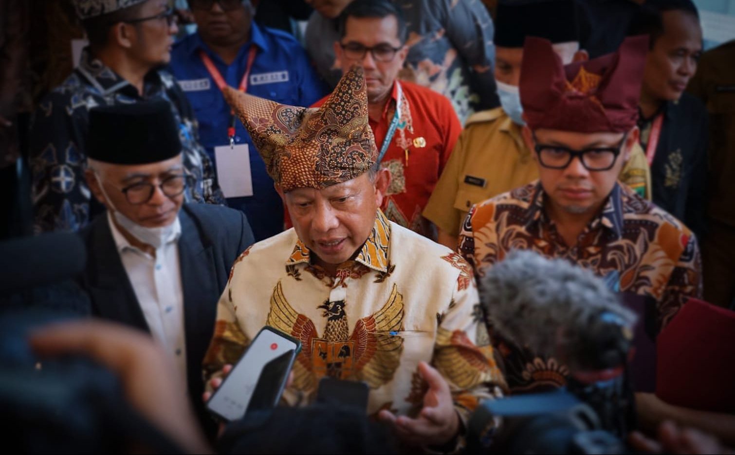 Menteri Dalam Negeri Republik Indonesia (Mendagri RI) Tito Karnavian saat hadir dalam Rakernas APEKSI, di Padang, Sumatera Barat.