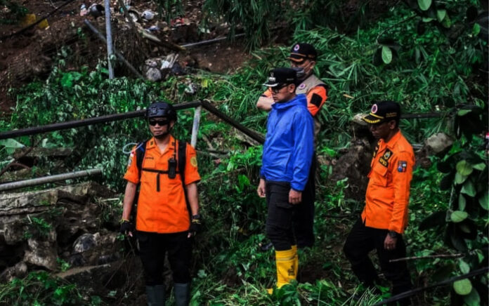 Walikota Bogor Tinjau Lokasi Bencana