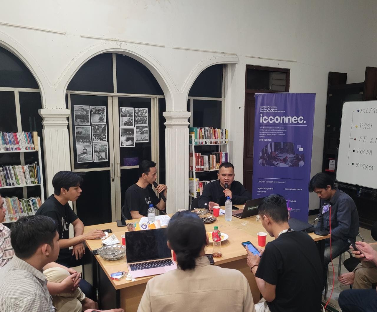 Lingkar Akademia Gelar Forum Kamisan