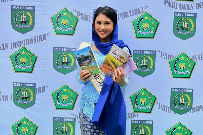 Miss Indonesia 2022 Sebut Guru Adalah Pahlawan, di Acara Launching Buku Puisi Karya Pelajar MAN 1 BOGOR