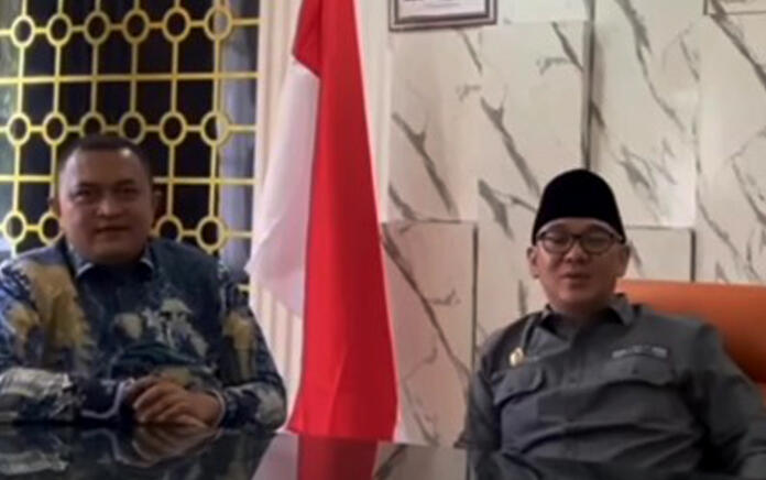 Rudy Susmanto dan Iawan Seriawan tengah berbincang (Tangkap layar Video Instagram DPRD Kab Bogor)